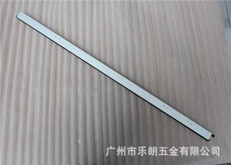 草莓视频在线免费下载草莓视频黄片RDA-31 門底防塵器